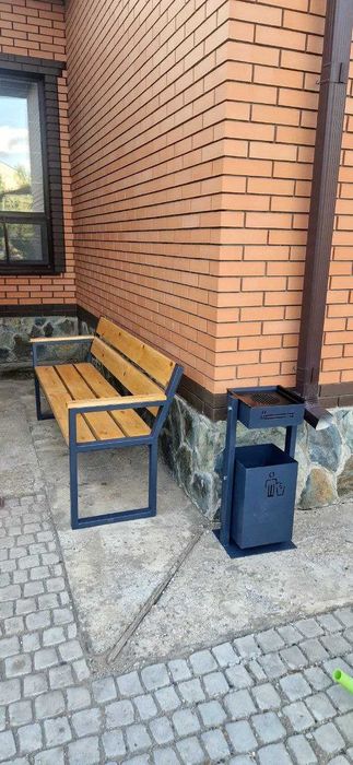 Скамейки со спинкой