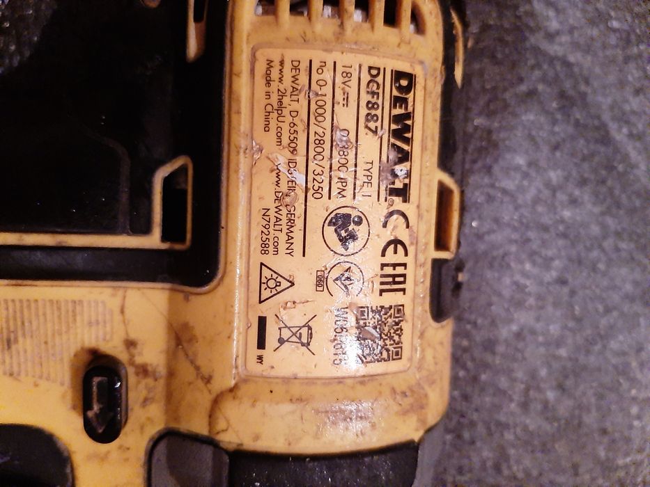 Devalt dcf887 brushles