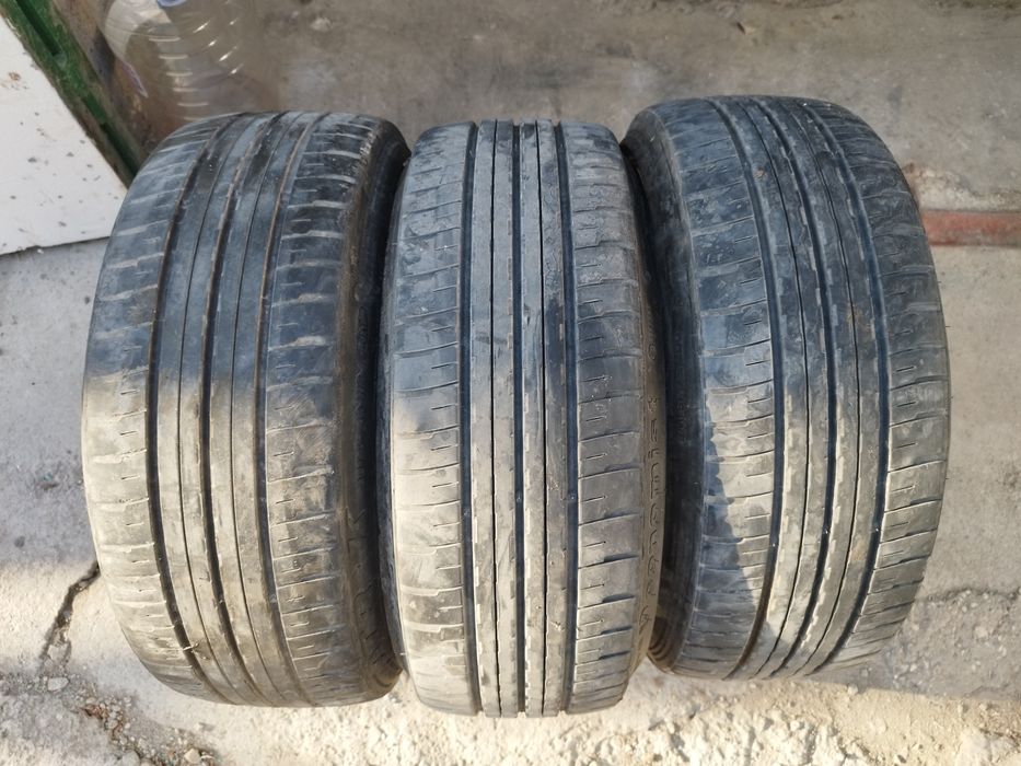 2 бр. Гуми 195/35/18