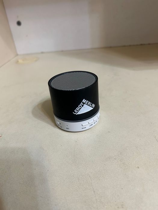 Портативная колонка