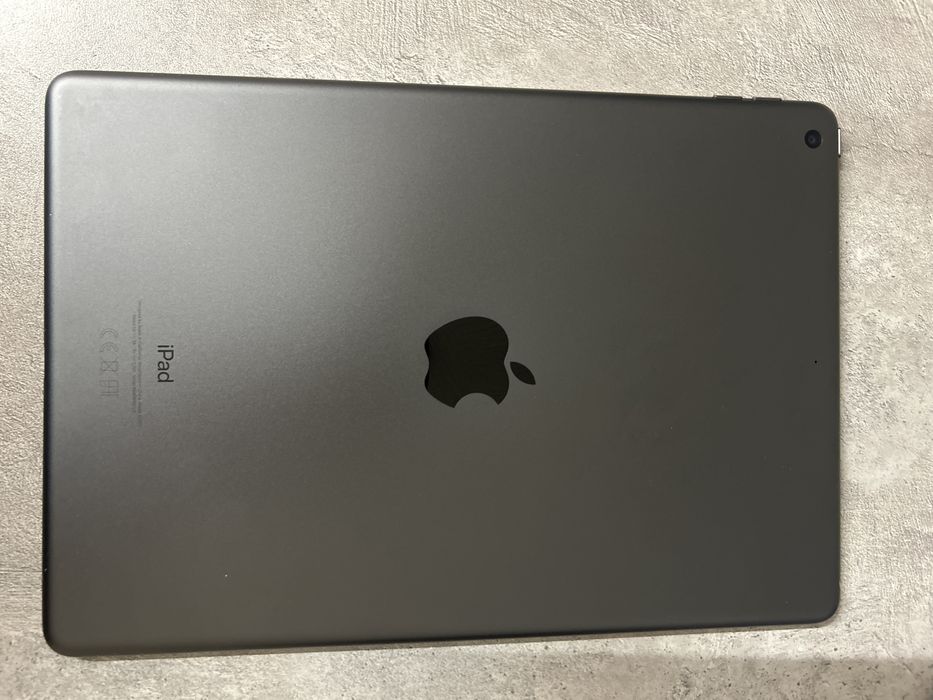 Планшет Apple iPad 10.2 64GB WiFi Silver