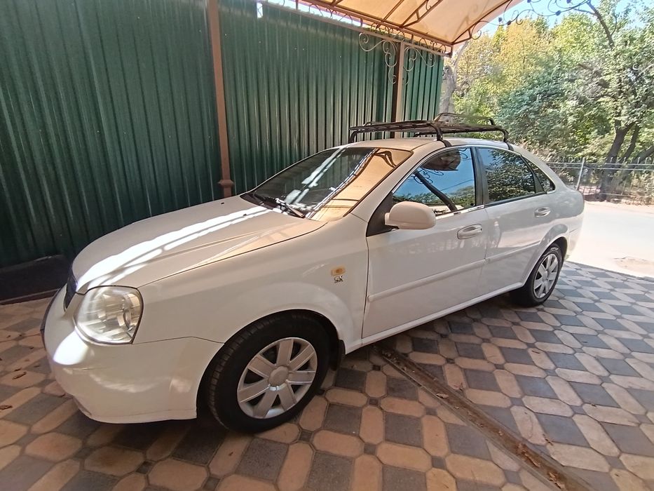 Chevrolet Lacetti 2010