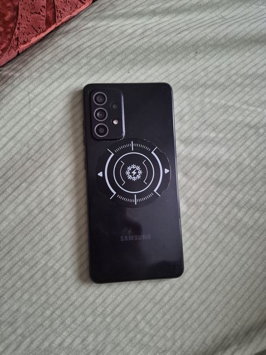 Продам Самсунг А52