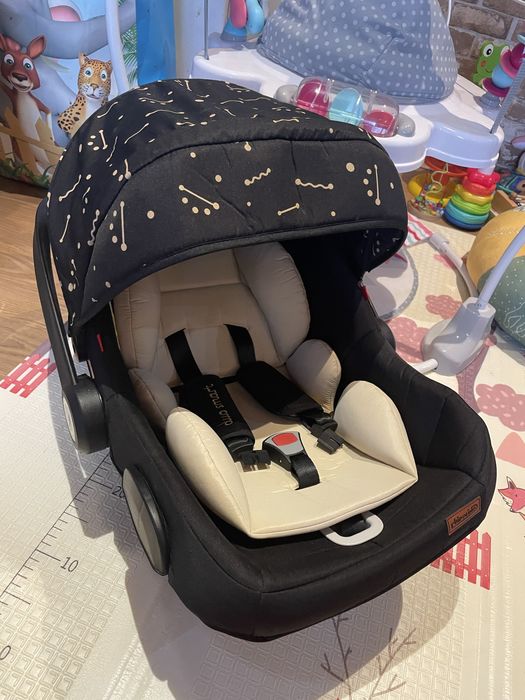 Chipolino столче-кошница за кола