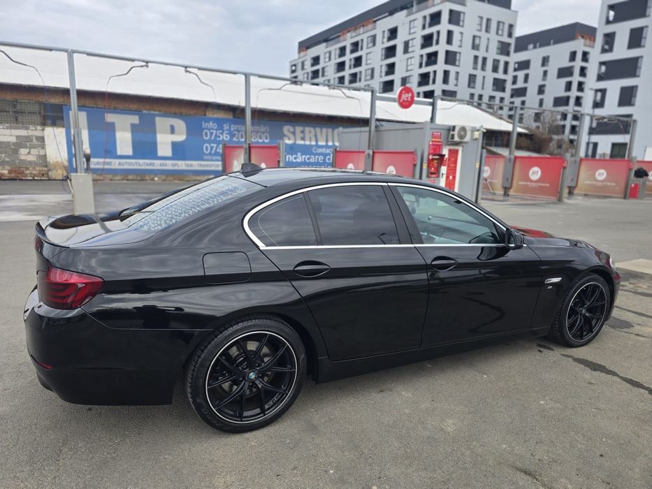 BMW 5 Series 2010 — imagine 2