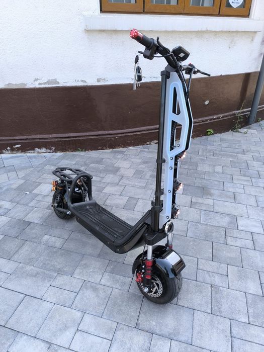 Trotineta MegaHunter 1000W 48V viteza 25- 35Km/h
