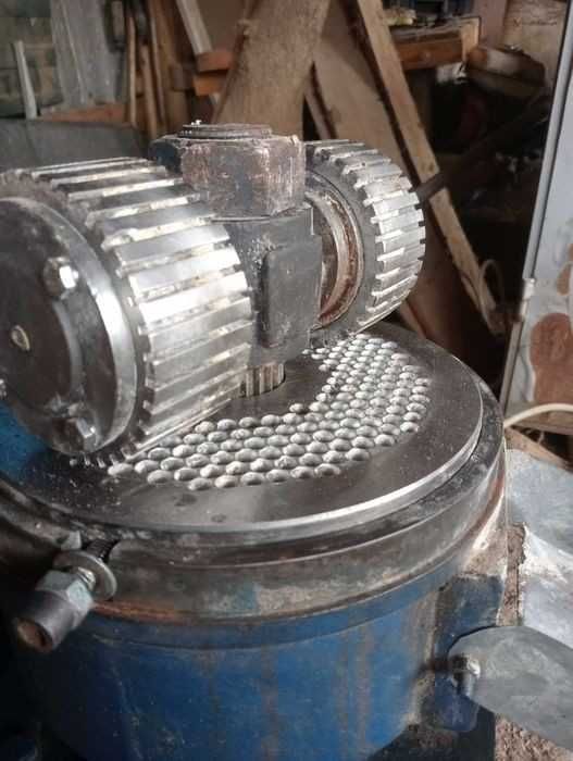 Vand presa peleti la 380V, 7.5kw!