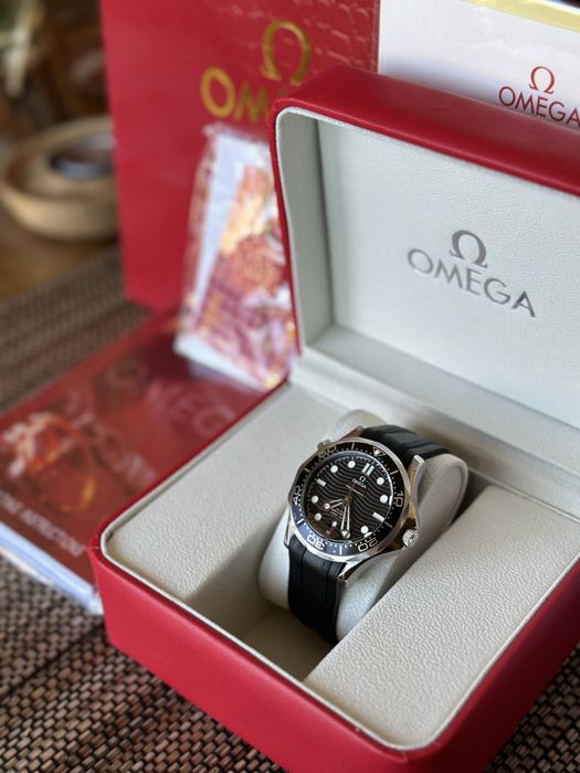 Omega Seamaster Diver 300 M Rubber Strap 42 mm