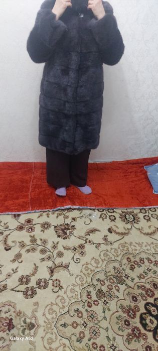 Продам шубу норковую