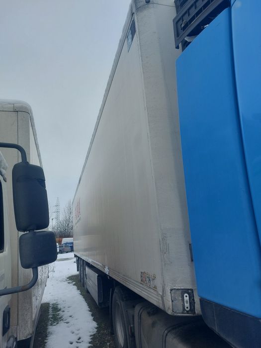 Хладилно полуремарке