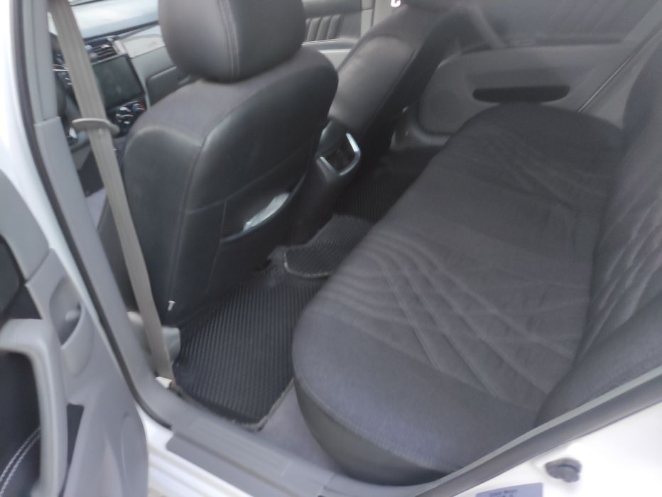 Срочно Lasette Gentra mexanika 2023  без люка