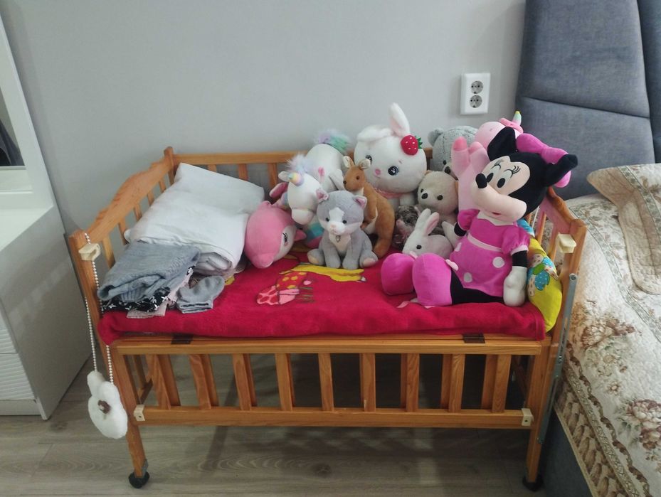 Продам кроватку детскую