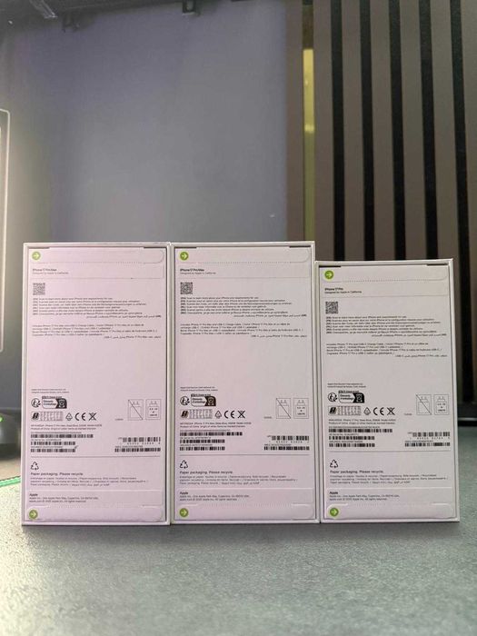 iPhone 17 Pro 256GB Deep Blue, Tva Inclus 21%, Garantie 12 luni !