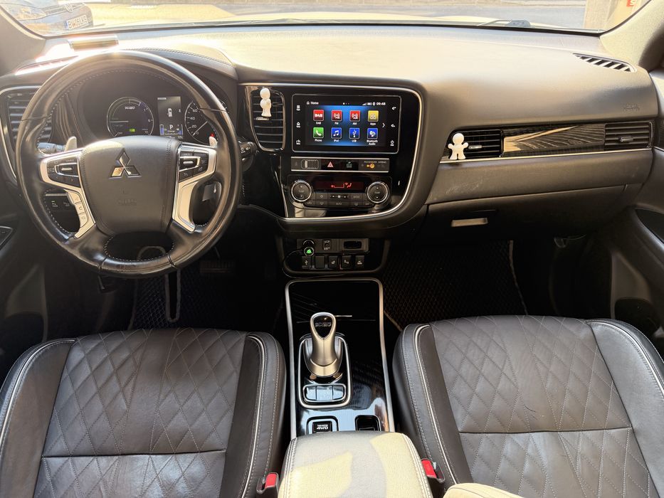 Vand Mitsubishi Outlander PHEV 2020