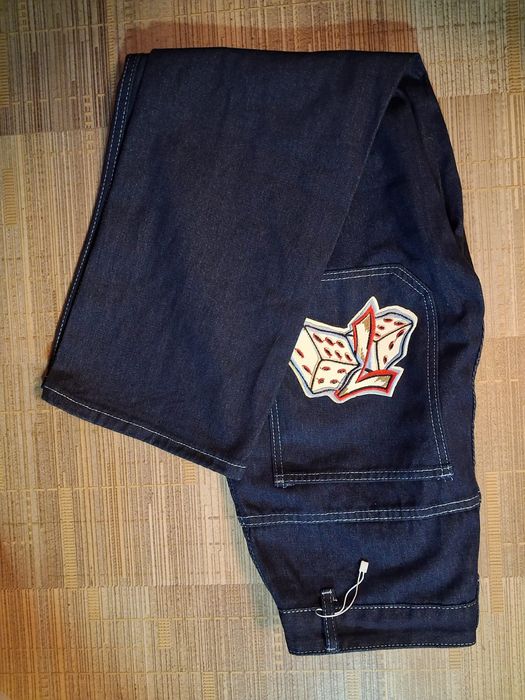 Продам  джинсы .