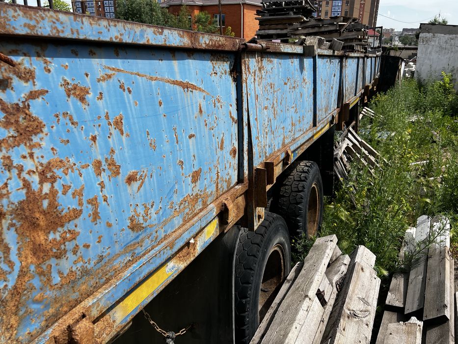 Продам прицеп Камаз