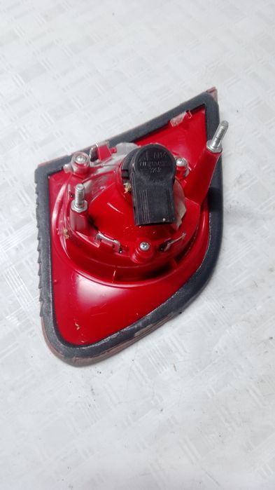 stop dreapta hayon  volkswagen passat b6 berlina - motorina 2008