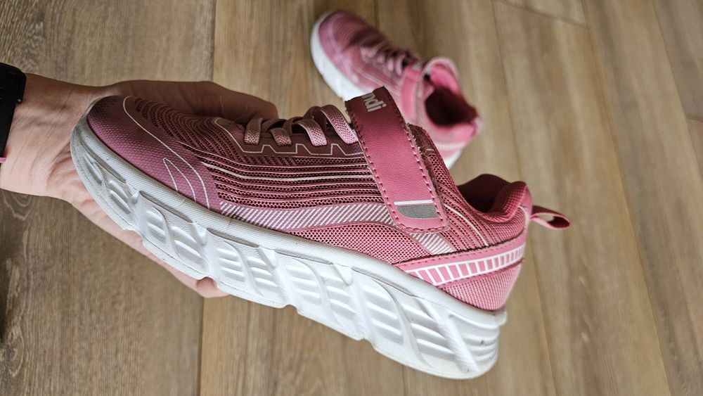 Încălțăminte ușoară sport Sprandi 31