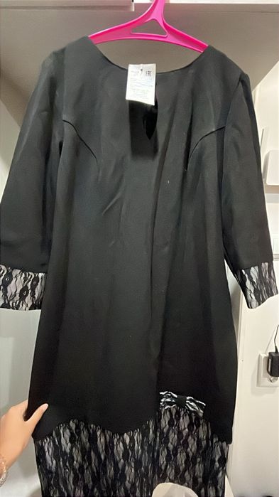 Продам платье жен новые.