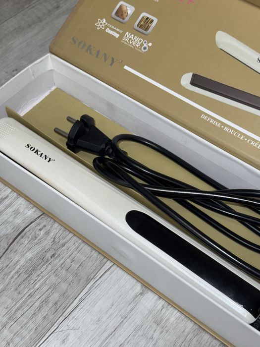 Плойка утюжок белый