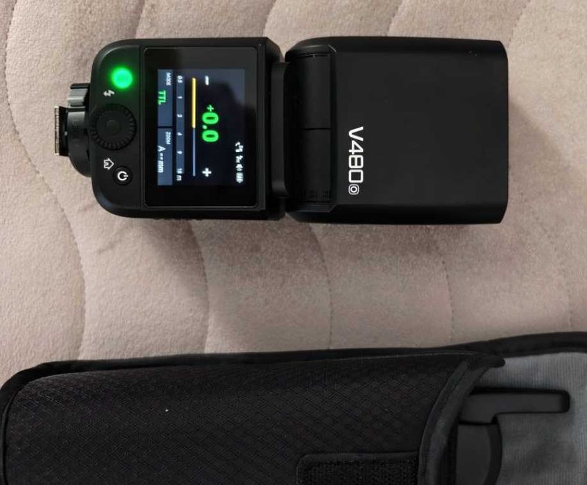 Вспышка Godox V480O Panasonic