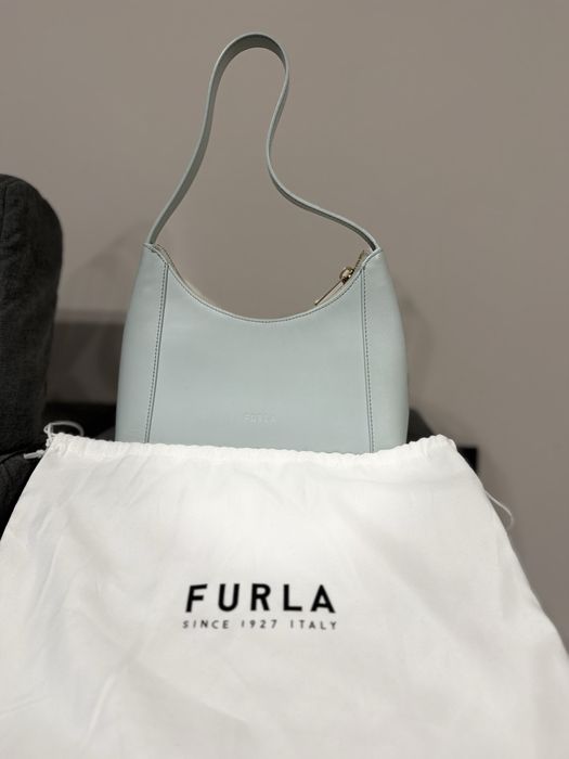 Кожена чанта FURLA