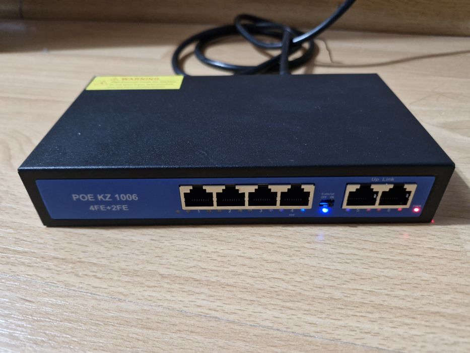 Комутатор POE SWITCH 4FE+2FE