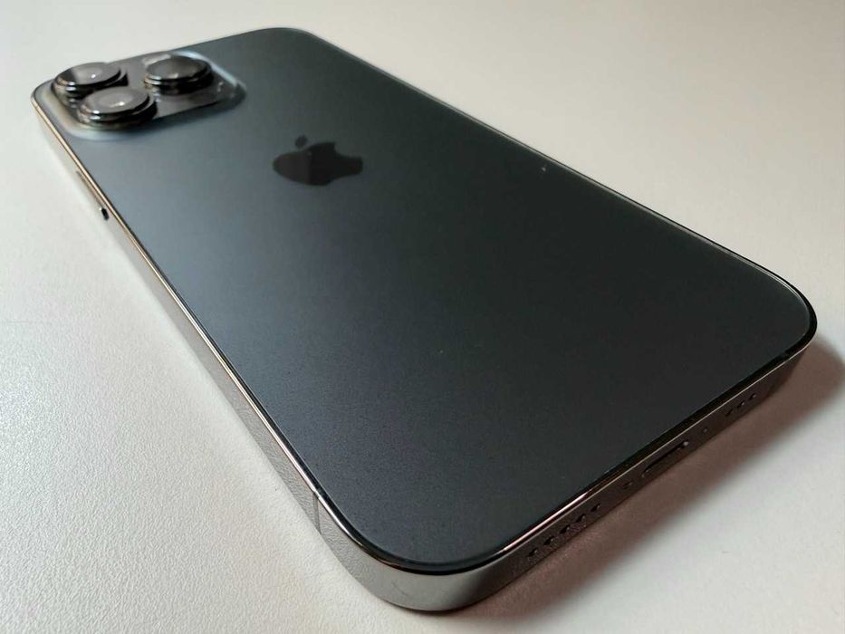  Apple / iPhone 13 Pro 128 Gb / Graphite / 100% Acumulator