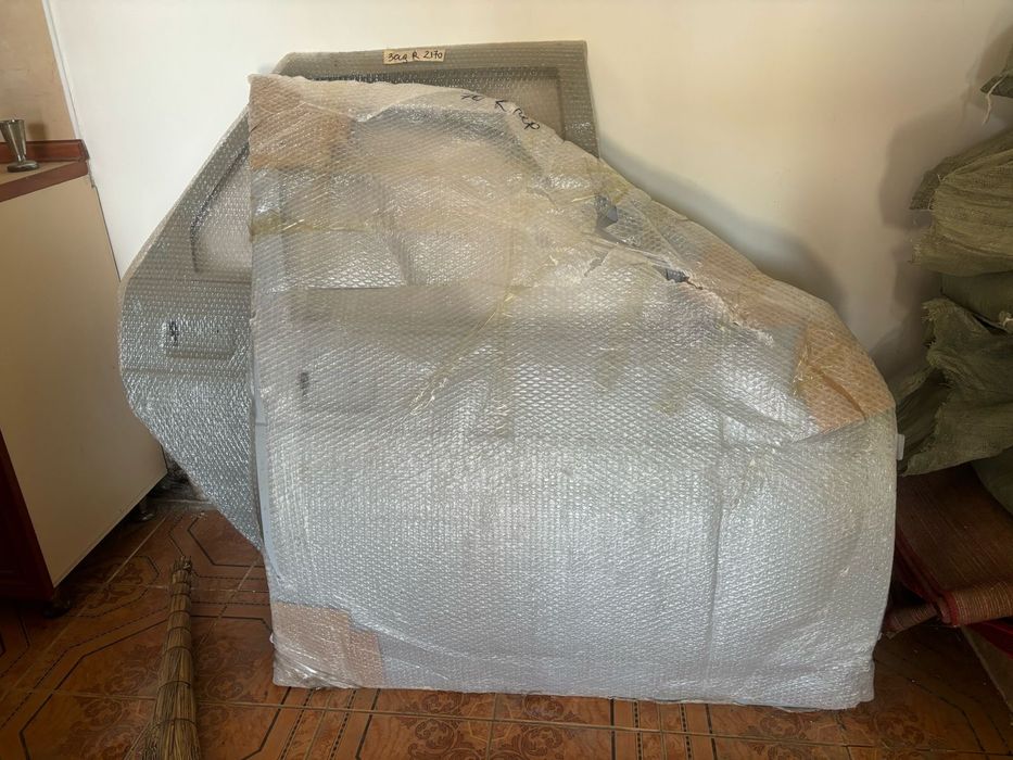 Дверь передняя правая Оригинал Лада Приора (некрашенная)