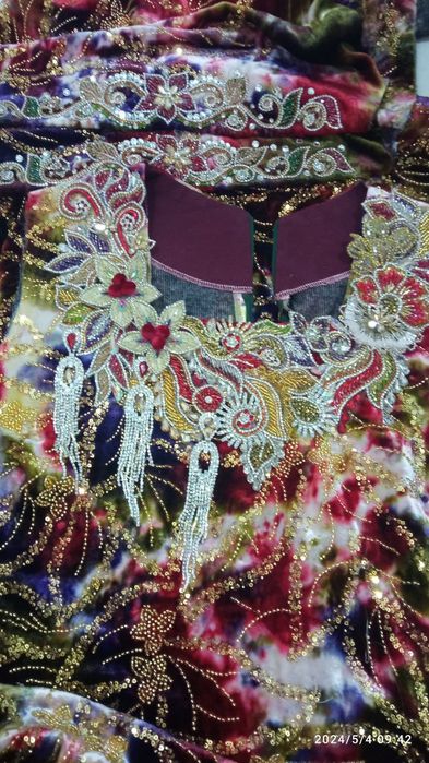 Ajoyib bezaklar bilar qizlar kelinlar köylaklari tikamiz