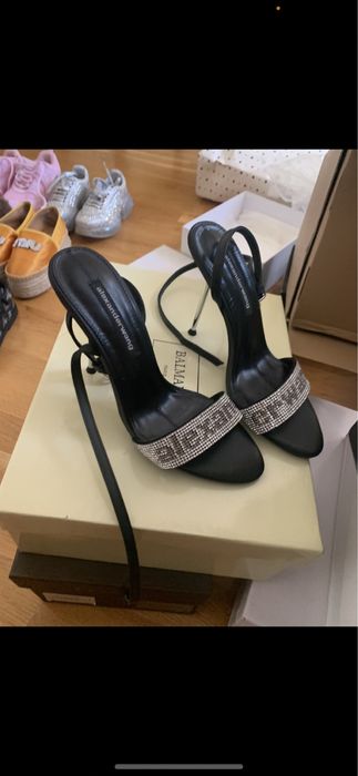 Обувь женская кожаные