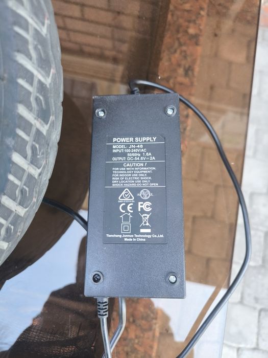 Мотор колесо14 дюйм.48 вольт.400ватт 100доллар.Аккулулятор+ заряда 100