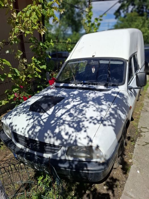 Vând Vând Dacia papuc 4x4 Diesel 1.9- Cabină dublă