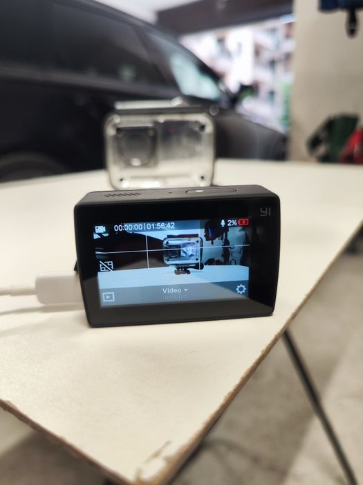 Екшън камера Xiaomi YI 4K+