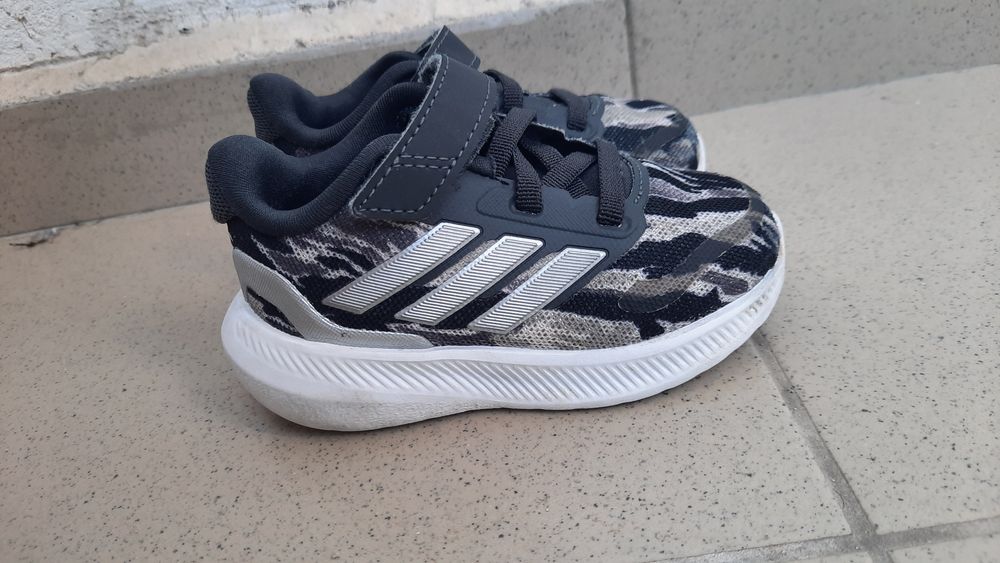 Маратонки ADIDAS SPORTSWEAR Runfalcon 5 Kids