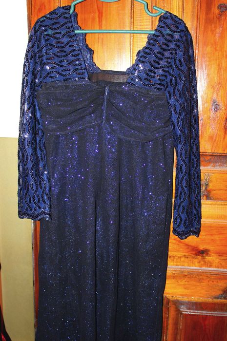 Вечернее платье с блестками 42 размер