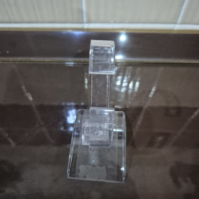 Продан держатели для часов