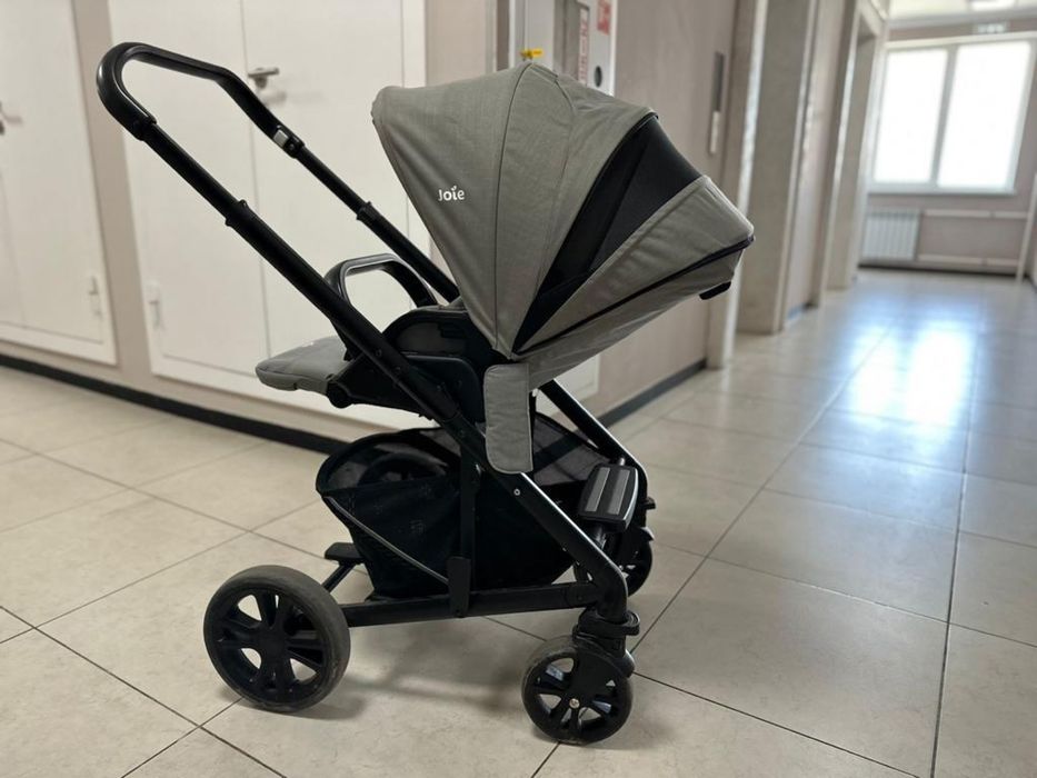 Продам детскую коляску