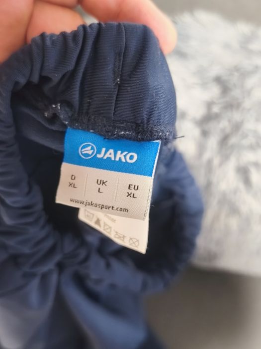 Jako спорно долнище палто връхна дреха номер S цена 12 евро