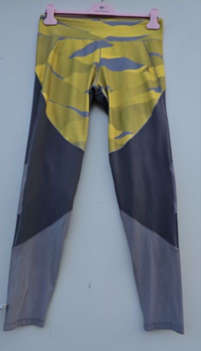 Adidas оригинален дамски клин Л размер нов