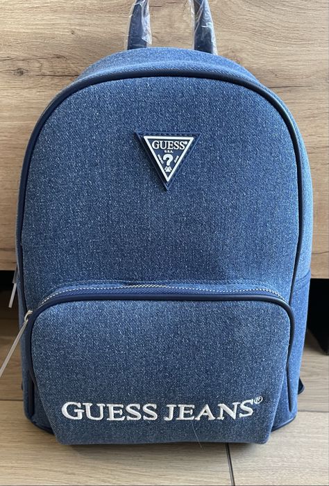 Guess раници Промо цена