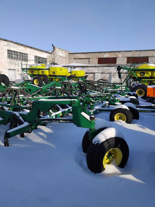 Продам посевной комплекс John Deere 1830
