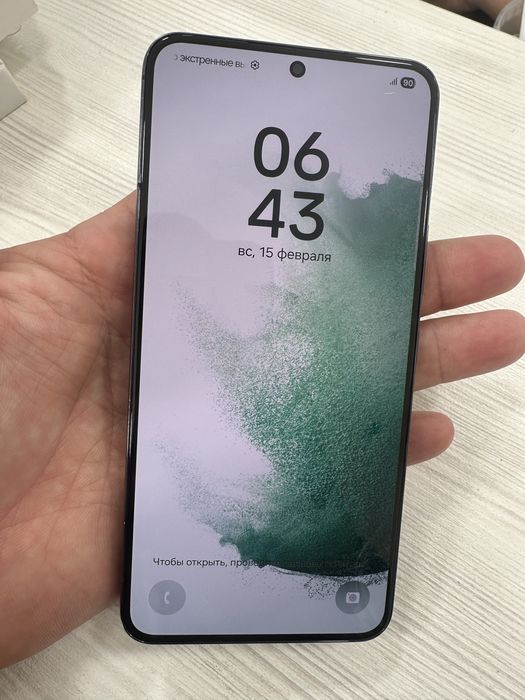 Samsung  s 22 (256гб)