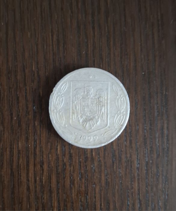 Vand moneda veche