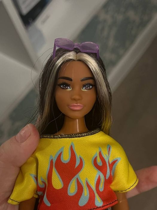 Barbie, LOL, rainbow high