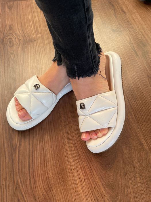 Кожени чехли, размер 33