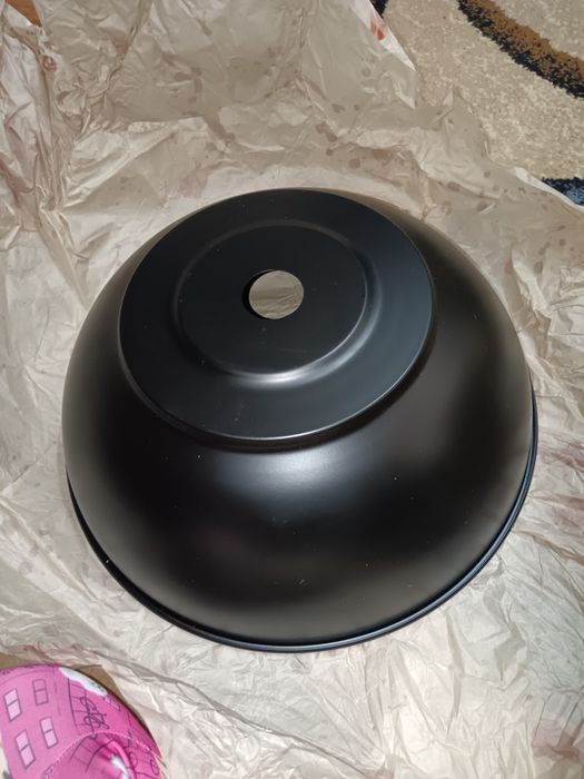 VÂND Lampa suspendata cu lant negru, E27, 1m, Negru  ESTE NOU

1️⃣0️⃣