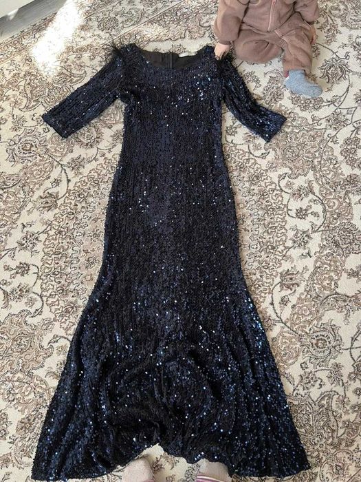 Платье размер м , л