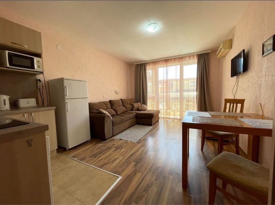 Продава се Едностаен апартамент в Свети Влас - 45 кв.м за 1000 €/кв.м - Снимка #1