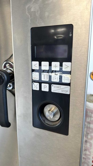 Cuptor patiserie rotativ